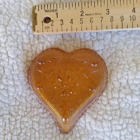 Vintage Amber Glass Heart Shaped Trinket Ring Individual Candy Dish Collectible - Picture 3 of 4